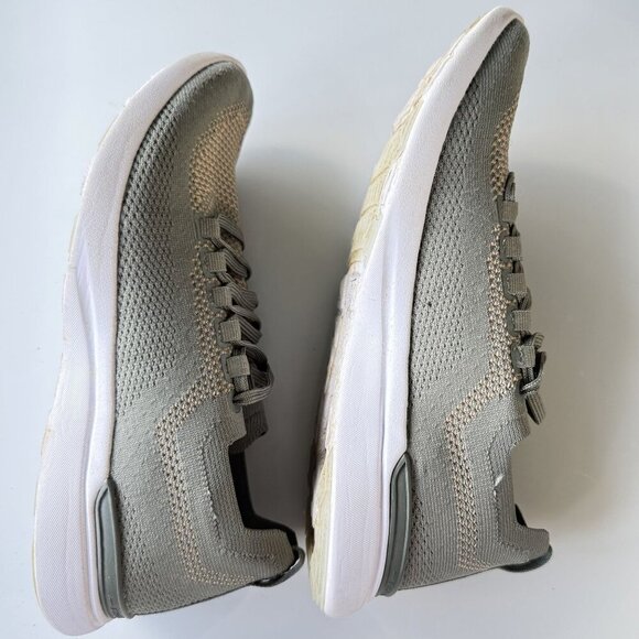 Athletic Propulsion Lab Size 8 Sneakers Athleisure Active - Picture 6 of 7